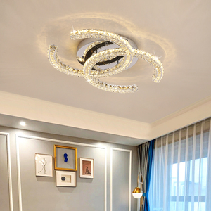轻奢卧室水晶灯吸顶灯客厅灯具现代简约大气创意个性led餐厅新款