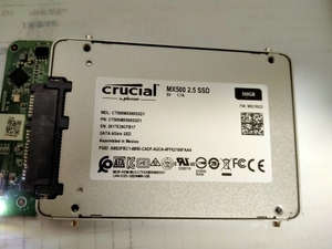 CRUCIAL/镁光 mx500 512GB M600 1TB SSD 固态硬盘 sata3 500GB