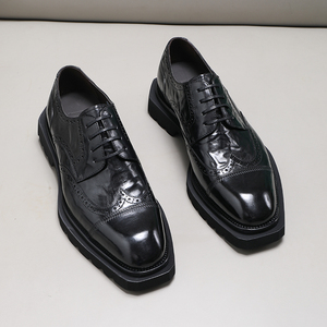 新款欧美时尚雕花男鞋透气商务正装皮鞋EVA橡胶发泡底增高休闲鞋