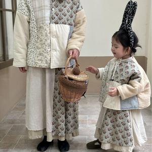 韩国亲子装母女棉衣裙子两件套拼接款女童冬季韩系夹棉碎花套装