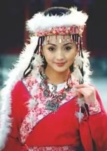 出租清朝古装还珠格格蒙丹香妃同款少数民族表演服维族回族演出服