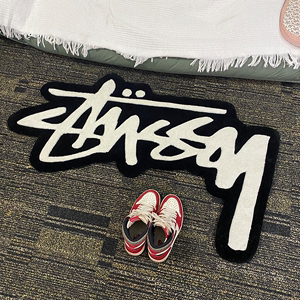 Stussy 斯图西地毯手工欧美创意家用客厅床边主卧装饰房间脚垫