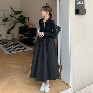 法式假两件黑色长袖连衣裙女秋季2024新款赫本风休闲卫衣拼接长裙