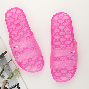 女人拖鞋夏室内居家浴室塑料防滑软底水晶透明大码凉拖PV