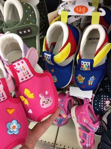 部分现货日本西松屋男女宝宝网面魔术贴凉鞋学步鞋步前鞋带响