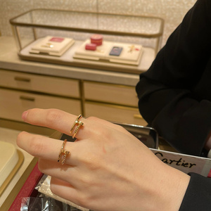 Cartier/卡地亚 JUSTE无钻宽窄版钉子戒指18k玫瑰金情侣对戒婚戒