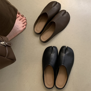 韩国小皮鞋女2023新款春秋法式气质分趾猪脚鞋平底包头半拖穆勒鞋