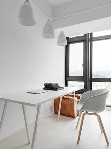 北欧简约实木书桌创意办公桌设计师长桌长方形个性写字台铁艺餐桌