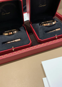 Cartier/卡地亚love 经典款手镯 18K玫瑰金窄版无钻男女情侣手环