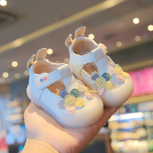 女宝宝鞋子春秋一2岁小童公主鞋秋季6-8到12个月婴儿软底学步鞋3