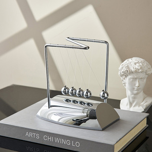 创意牛顿摆球小摆件男生永动机仪磁悬浮物理现代办公桌面家居装饰