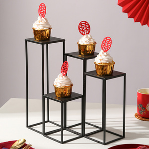 日式铁艺下午茶点心架子甜品台纸杯蛋糕展示托盘面包拍摄道具摆件