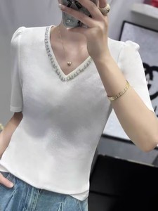 欧洲站2024夏季新款V领钉珠镶钻短袖T恤女时尚百搭洋气显瘦上衣潮