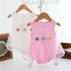 婴儿粉色哈衣裙子夏季Q8女童装花朵三角哈衣宝宝连体衣新生儿衣服