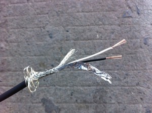 屏蔽线2芯0.3平方对绞双绞铜网编织双层屏蔽抗干扰纯铜柔软信号线