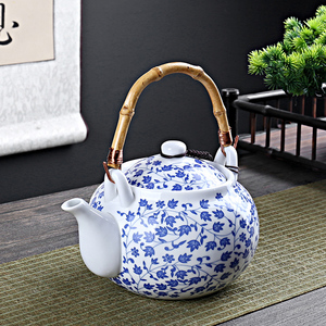 青花白瓷茶壶陶瓷大容量冷热水壶提梁泡茶壶1升中式饭店家用单壶