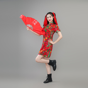 国潮中国风新款改良演出旗袍短款东北大花布修身走秀二手玫瑰旗袍
