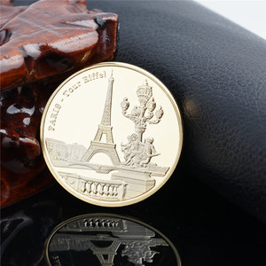 法国巴黎艾菲尔铁塔纪念章  世博会纪念文化创意家居硬币玩具礼品