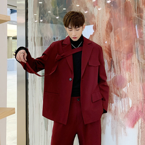 复古酒红色英伦小西装男宽松帅气韩国设计感个性外套时尚休闲西服