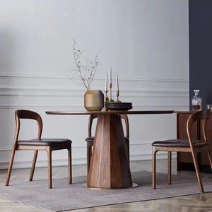 北欧复古实木圆形桌高端家庭小户型餐桌样板间摆桌现代简约多人桌