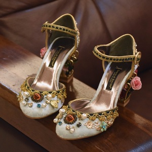 奢华宝石DG水钻真皮搭扣单鞋高跟花朵鸟笼跟复古蕾丝金边珍珠婚鞋
