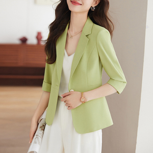 果绿色夏天西装外套女薄款2024新款韩版高级感休闲小个子西服夏季