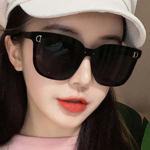 韩版时尚大D框太阳镜女潮网红同款墨镜圆脸显瘦街拍眼镜防紫外线