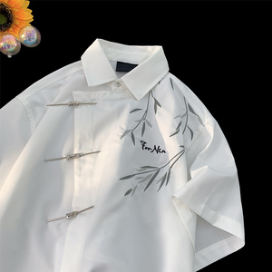 白色短袖衬衫男款夏季新款新中式宽松大码青少年高街翻领半袖外套