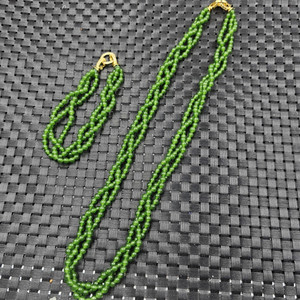 台湾碧玉圆珠玉石项链坠4毫米菠菜绿圆珠手链阳绿两件套玉珠链
