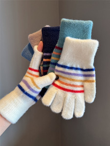 彩虹条纹手套女2024冬季新款毛线针织手套防风露指可触屏加绒加厚