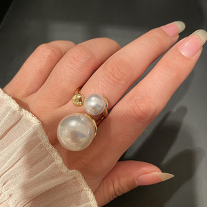 法式复古贝珠大小珍珠戒指女气质小众复古中食指环个性网红食指戒