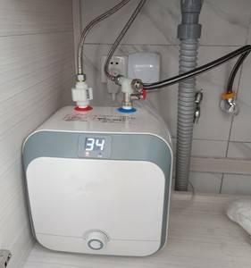 美的餐吧家用小厨宝储水即热式热水宝电热水器浴室厨房速热8L10升