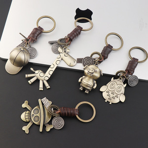 车钥匙链网红书包挂件男生复古背包挂坠小玩偶可爱创意个性钥匙扣