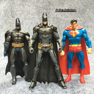DC 蝙蝠侠大战超人Batman 重甲版蝙蝠侠 可动人偶手办模型摆件