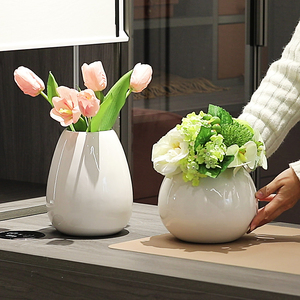 花瓶摆件客厅插花陶瓷小现代简约风圆形大肚子创意水培百合花专用