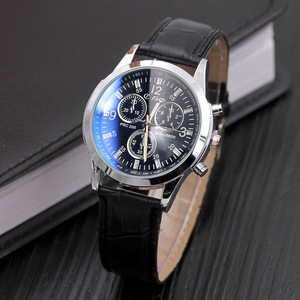 FHD新款蓝光玻璃合金装饰三眼皮带手表 微商爆款礼品时装男女手表