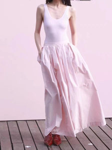 欧洲刘雯同款针织背心上衣女大裙摆半身裙粉色芭蕾风套装连衣裙女