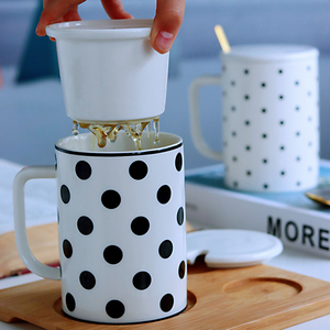 轻奢陶瓷马克杯男女生大容量办公室水杯带盖勺茶水分离高颜值杯子