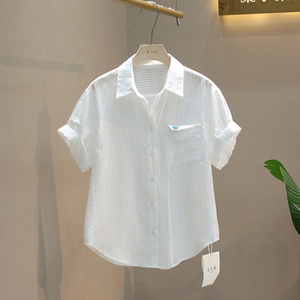 白色短袖衬衫女士装夏季2024新款小个子棉麻上衣高端时尚洋气衬衣