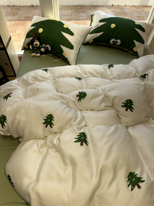60s兰精天丝绿色幸运树数码印花床上四件套1.5m1.8莱赛尔纤维丝滑