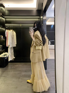 Leathercat初春穿搭一整套高级感气质西装网纱裙盐系轻熟两件套装