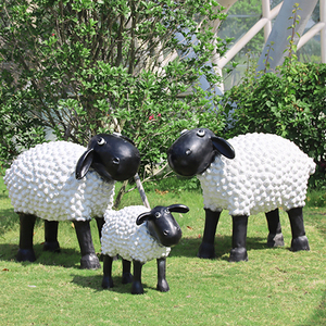 户外卡通卷毛羊园林景观小品装饰公园草坪售楼处仿真绵羊动物摆件