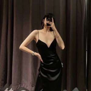 ZARA 夏季新款黑色系礼服性感修身褶皱丝缎质感吊带连衣裙 911933