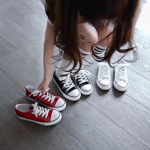儿童帆布鞋中大童平板鞋男童女童绑鞋带白色布鞋学生运动球鞋亲子
