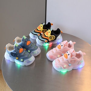 冬季婴儿学步鞋软底0--1-3岁半女宝宝棉鞋女童男童亮灯鞋冬天鞋子