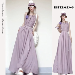 茶歇法式紫色吊带连衣裙子2024新款女夏季小个子度假风长裙设计感