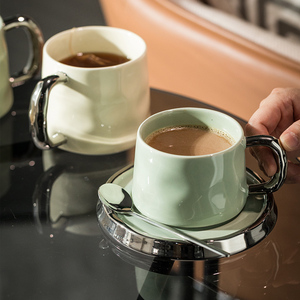 小清新咖啡杯碟套装轻奢陶瓷花茶杯和水杯办公杯高颜值餐具牛奶杯