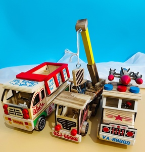 木质玩具车平板运输车模型消防车摆件工程车火箭车坦克蒸汽火车头