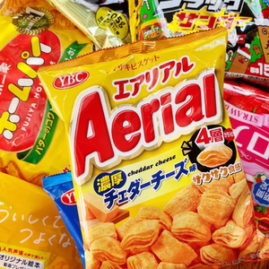 【国内现货】日本零食YBC Aerial香浓芝士薯片四层酥空心脆香辣