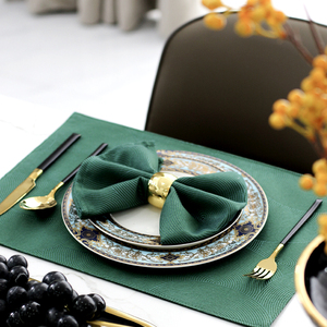 和庭布艺餐垫美式轻奢高级感北欧墨绿色西餐垫防水防烫隔热餐桌垫